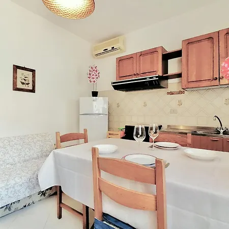 בית נופש La Casetta Di Malta B פורטו צ'רבו